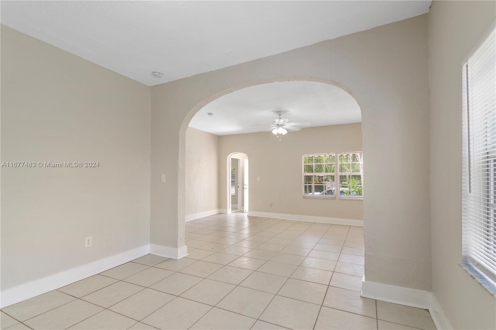503 Avenida Hermosa, West Palm Beach, FL 33405