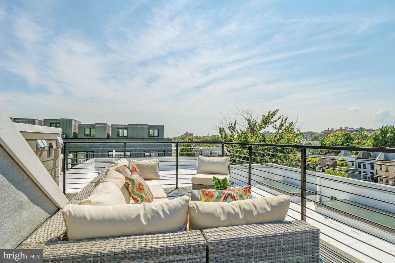 765 Girard St NW #2