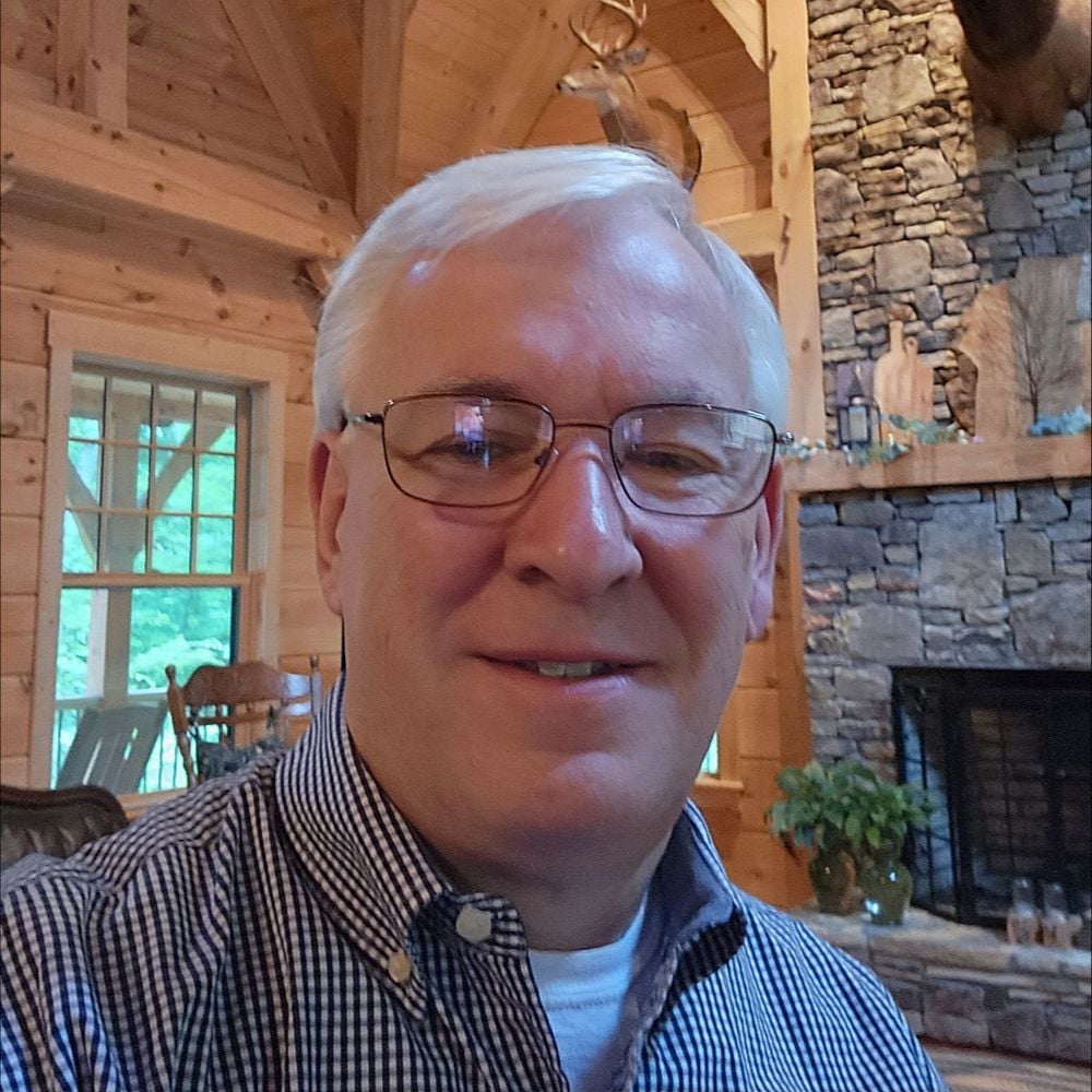 Russ Dickson Comer, GA Real Estate Agent Headshot