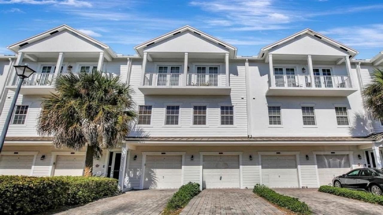 6823 Lakeside Cir, Fort Lauderdale, FL
