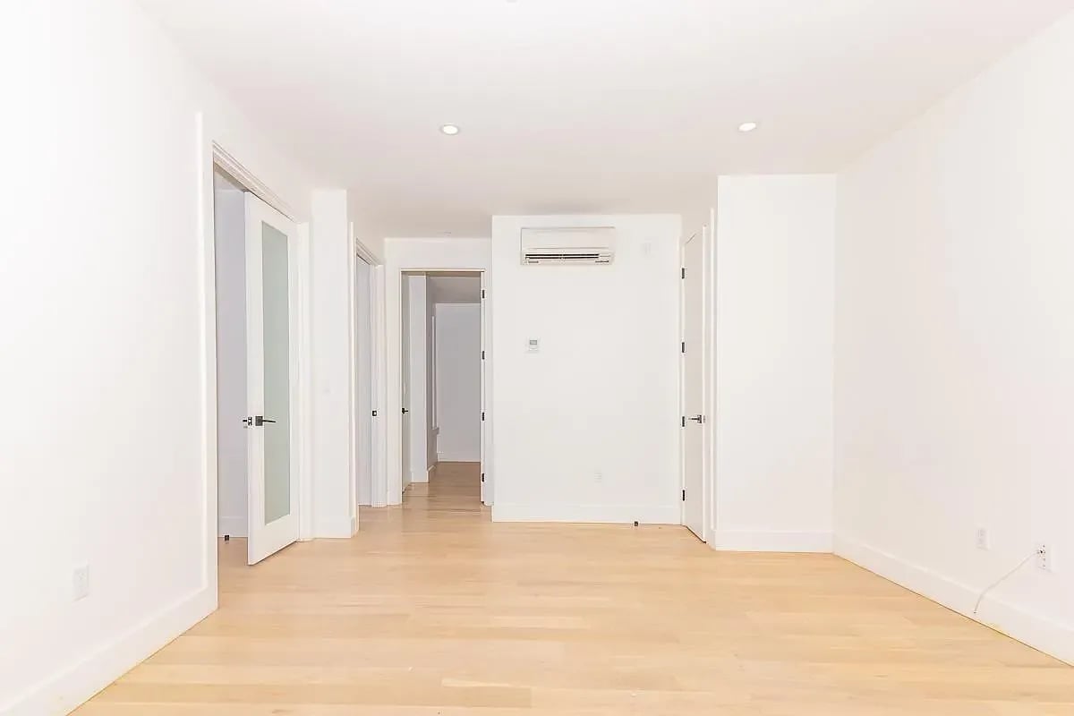 245 Johnson Avenue #2F