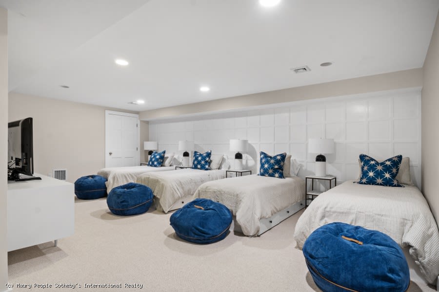 11 Primrose Ln