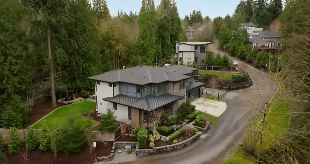 Welcome to 14226 NE 86th Place, Redmond, WA 98052