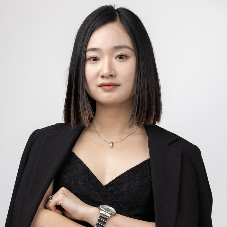 Angela Yin Buford, GA Real Estate Agent Headshot