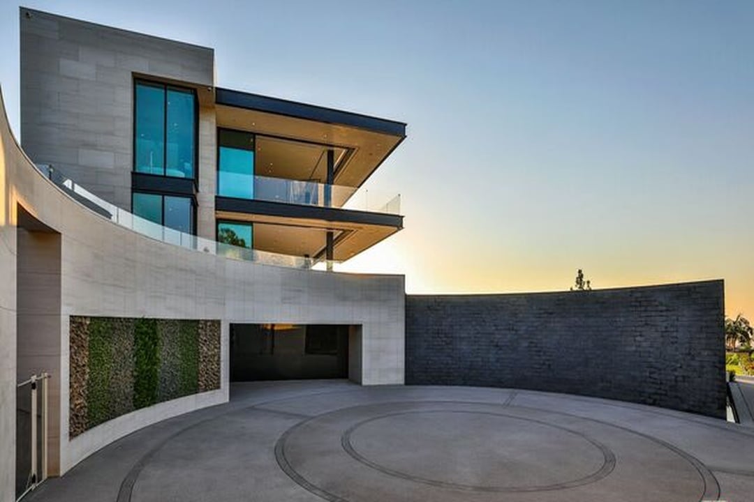 House Grove