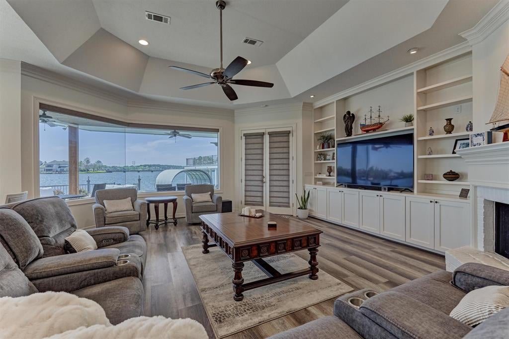 79 Broad Cove Dr
