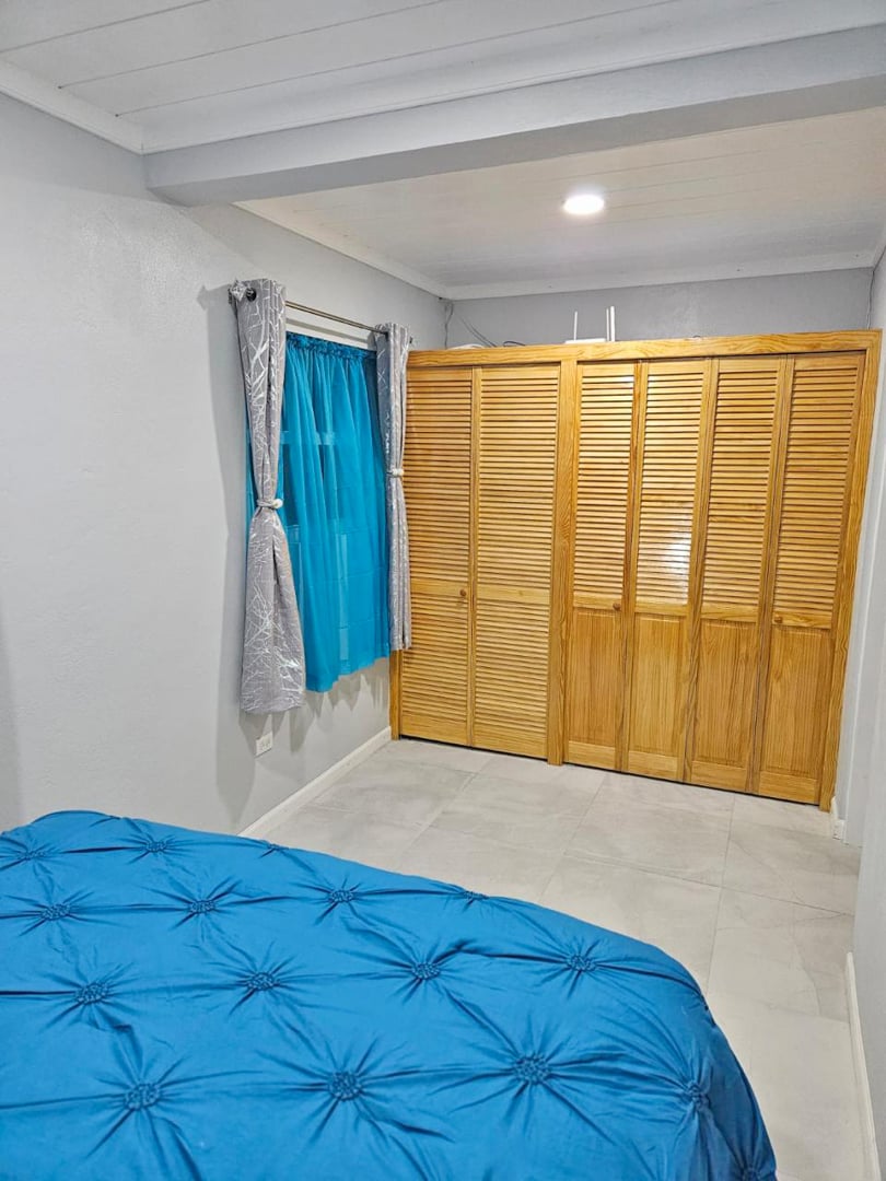 897 Sabbath Hill 1 Bedroom Apartment