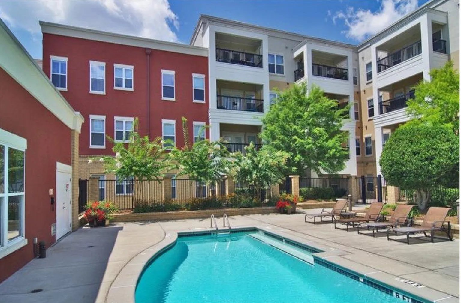 870 Inman Village Pkwy NE