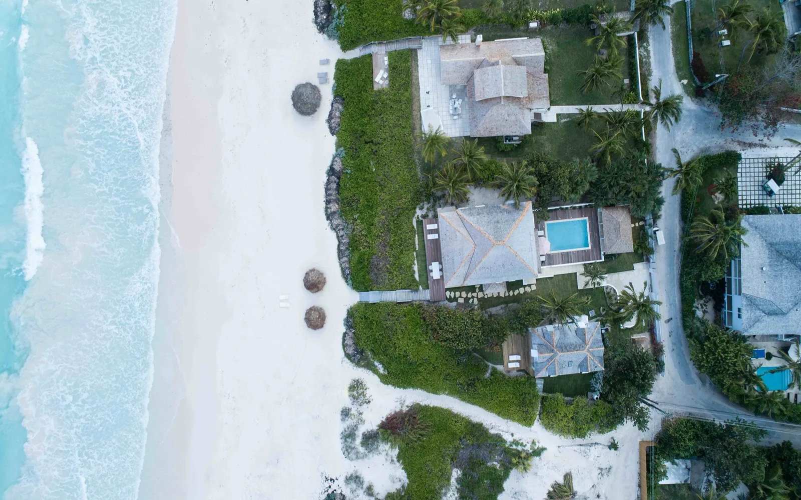 Beautiful Harbour Island Beachfront Villa