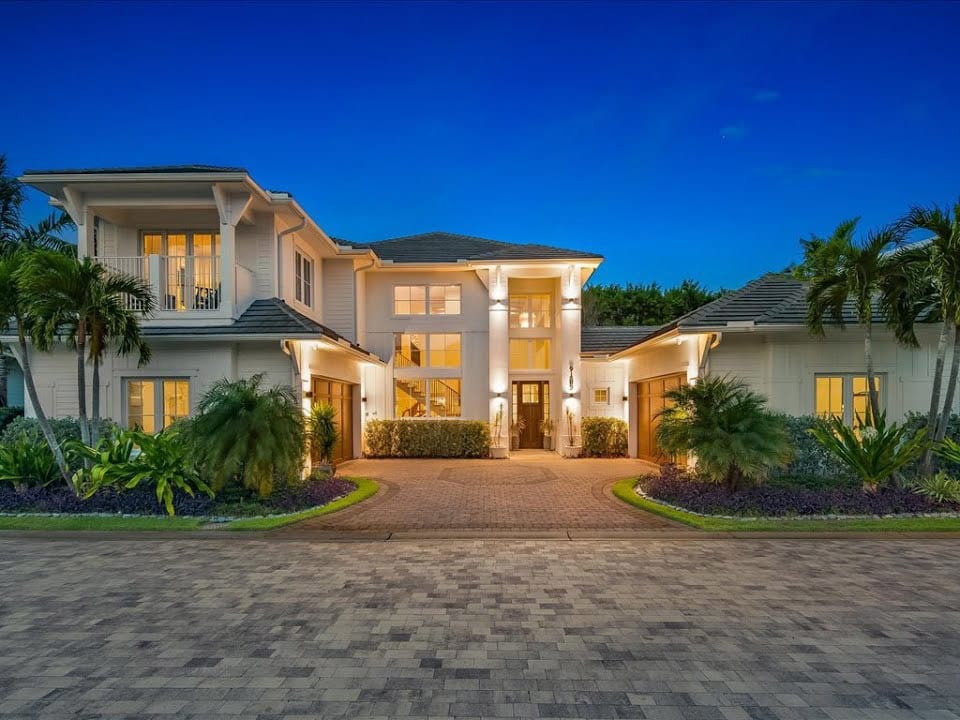 9185 Mercato Way, Naples, FL 34108