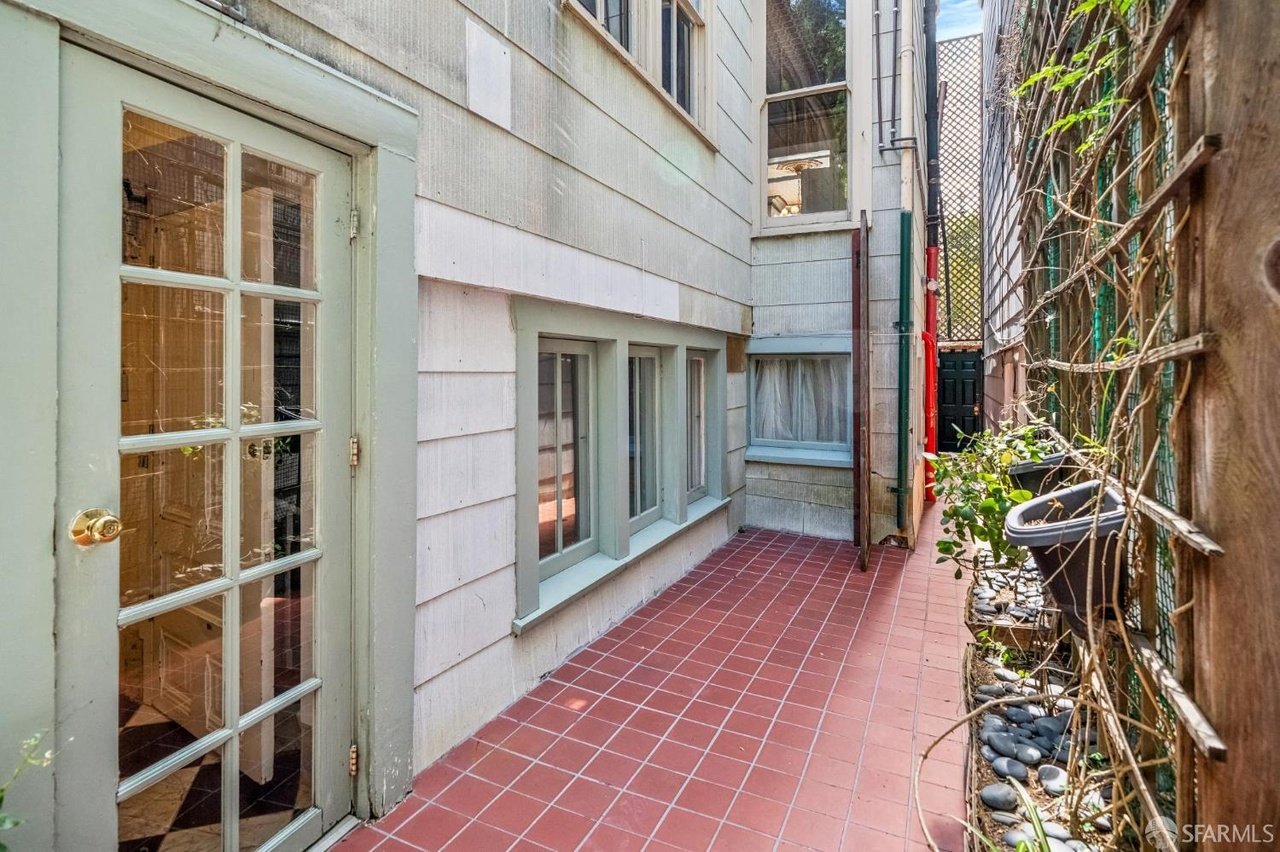 3846 Cesar Chavez St, San Francisco