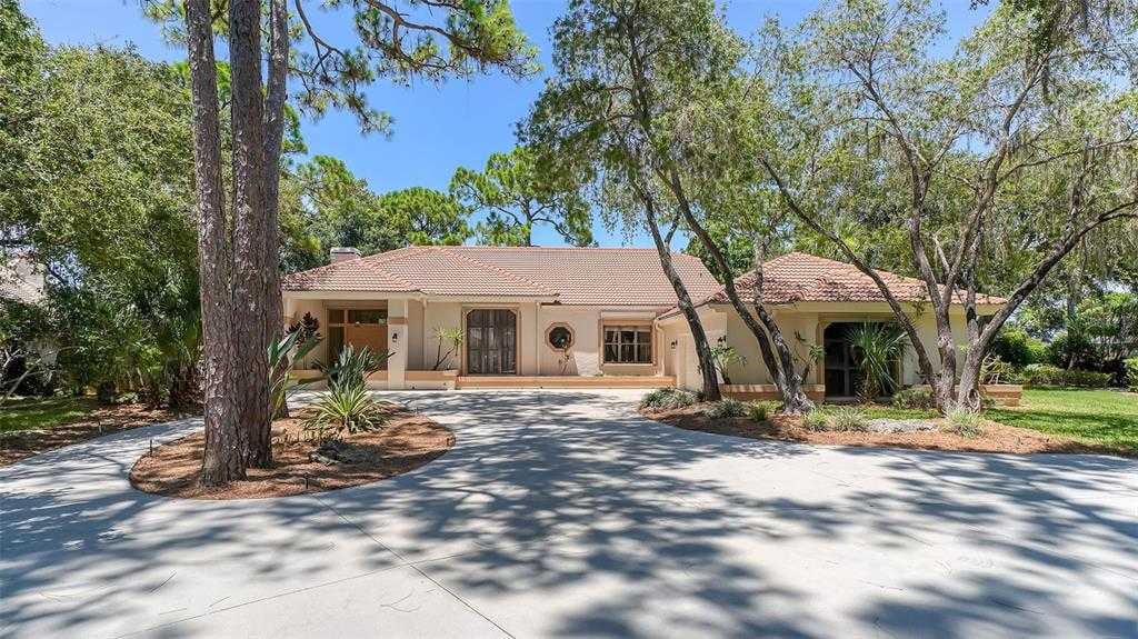 925 BLUE HERON OVERLOOK