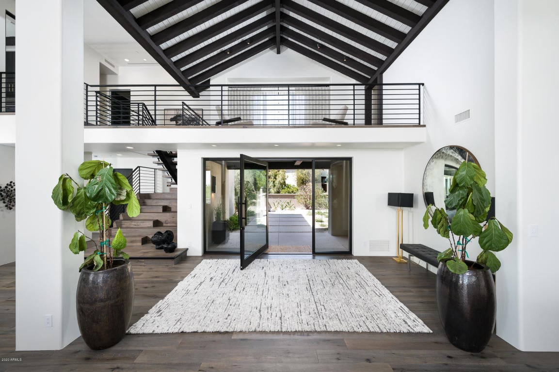 Scottsdale’s Most Gorgeous Homes: Elegant and Welcoming Foyers and Entryways