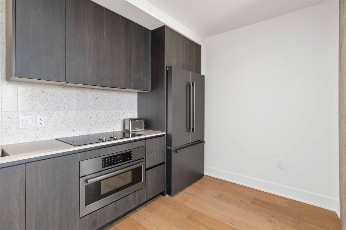 48 E Ave #2904