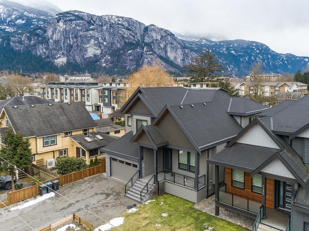 1140 Wilson Cres