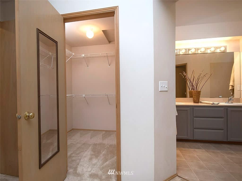 2117 162nd Pl SE
