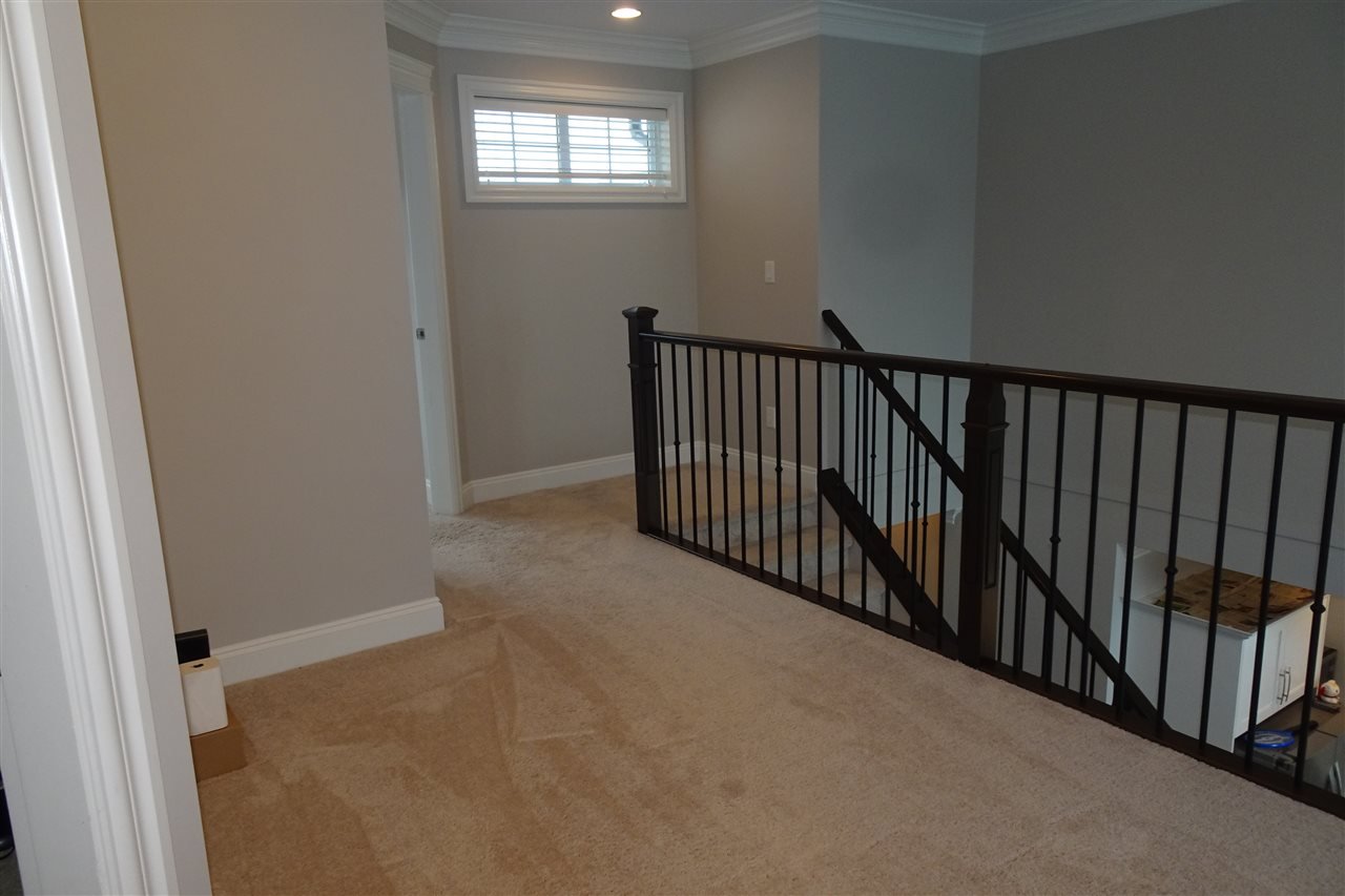 4684 Fox Ln