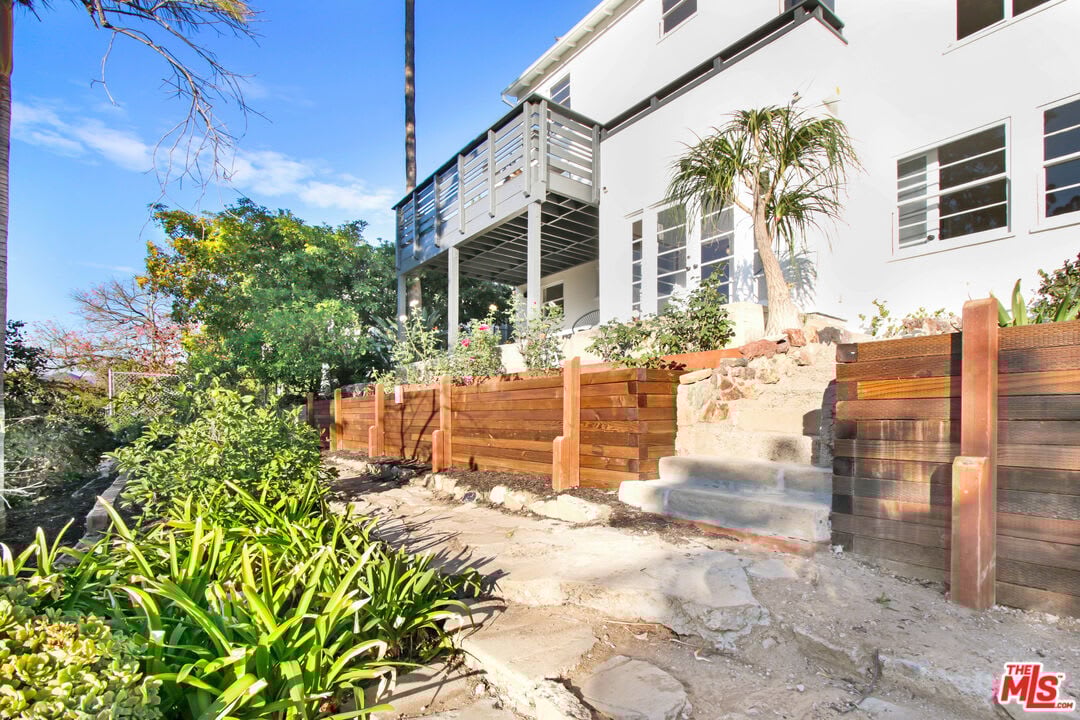  2325 Meadow Valley Terrace