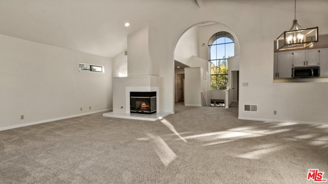 6634 Pine Bluff Dr