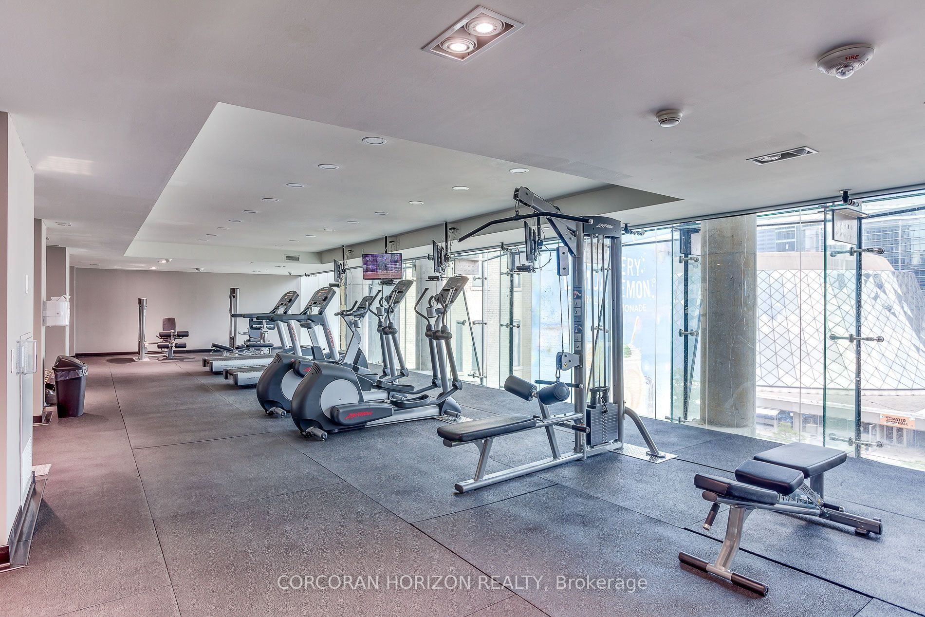 PENTHOUSE PERFECTION ON THEATRE ROW