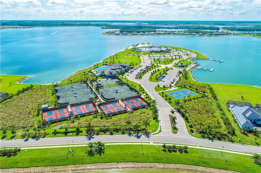 13488 Blue Bay Cir