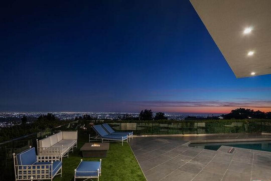 Estate Luminous