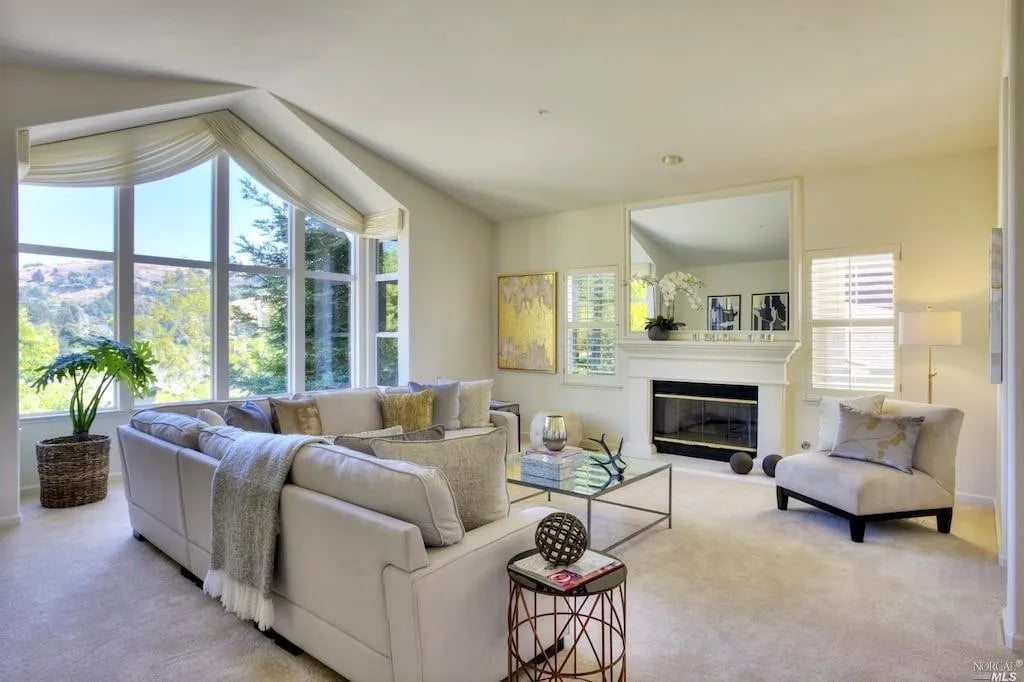 3 Ridge Ct