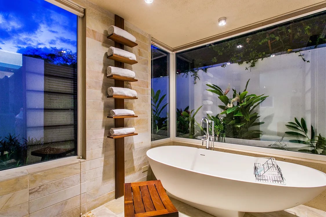 Ce blue Villa