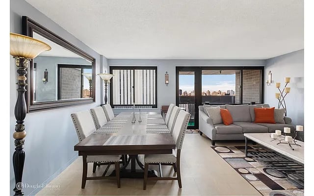 333 Pearl Street Unit: 23L