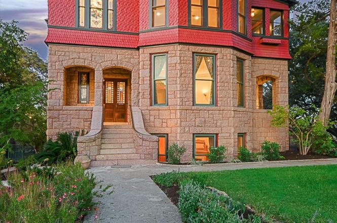 400 Academy Dr