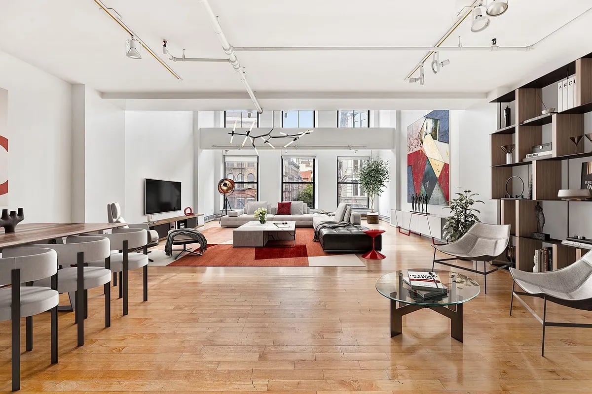 195 Bowery #3EW