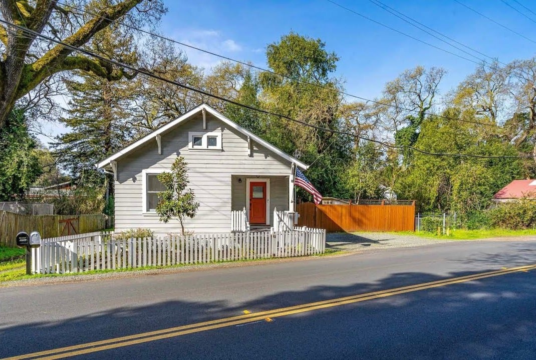 19140 Riverside Dr., Sonoma CA | The Shone Group