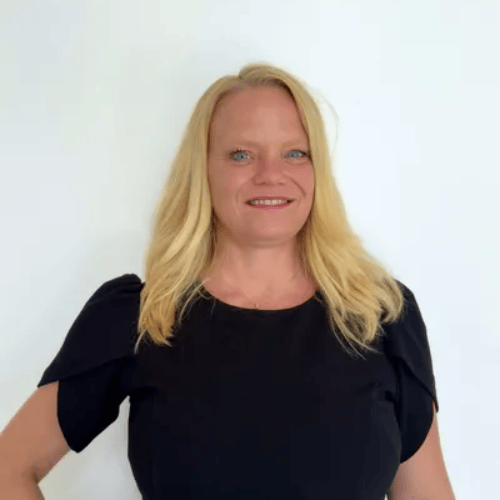 Jillian Faulls San Juan PR Real Estate Agent Headshot
