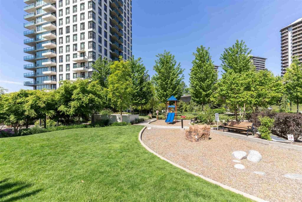 2200 Douglas Rd, #1404