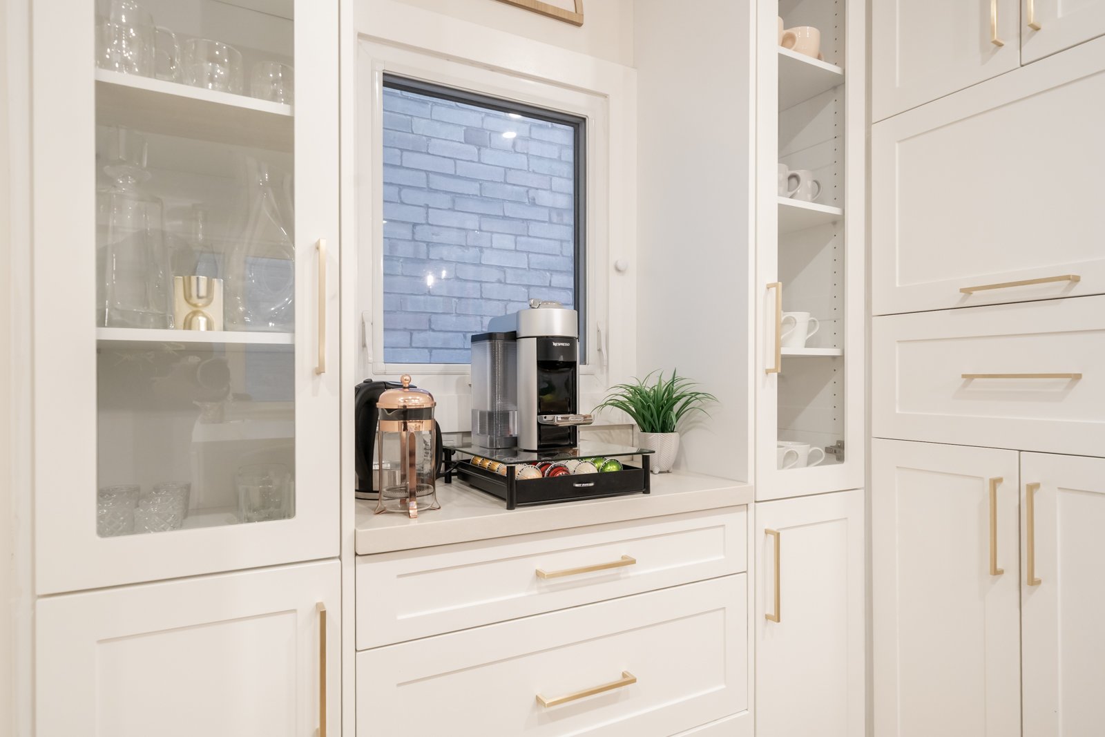 135 Sellers Ave 