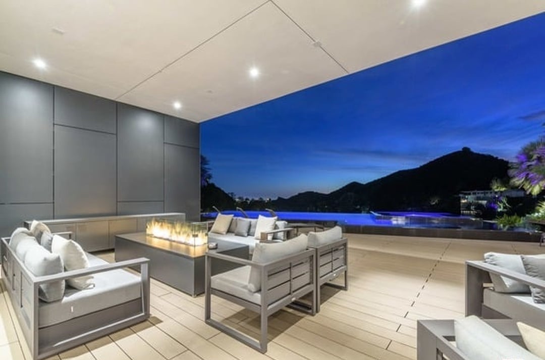 Oasis House