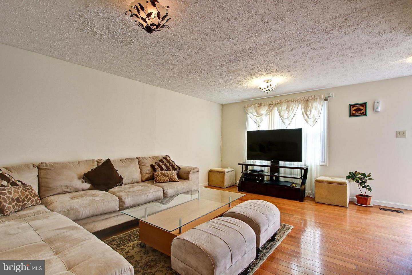 3724 Castle Ter #119-138