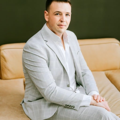 James Elliot Graf Denver, CO Real Estate Agent Headshot