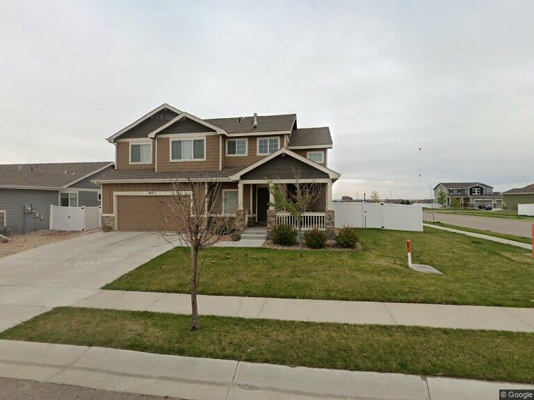 853 Sunlight Peak Dr