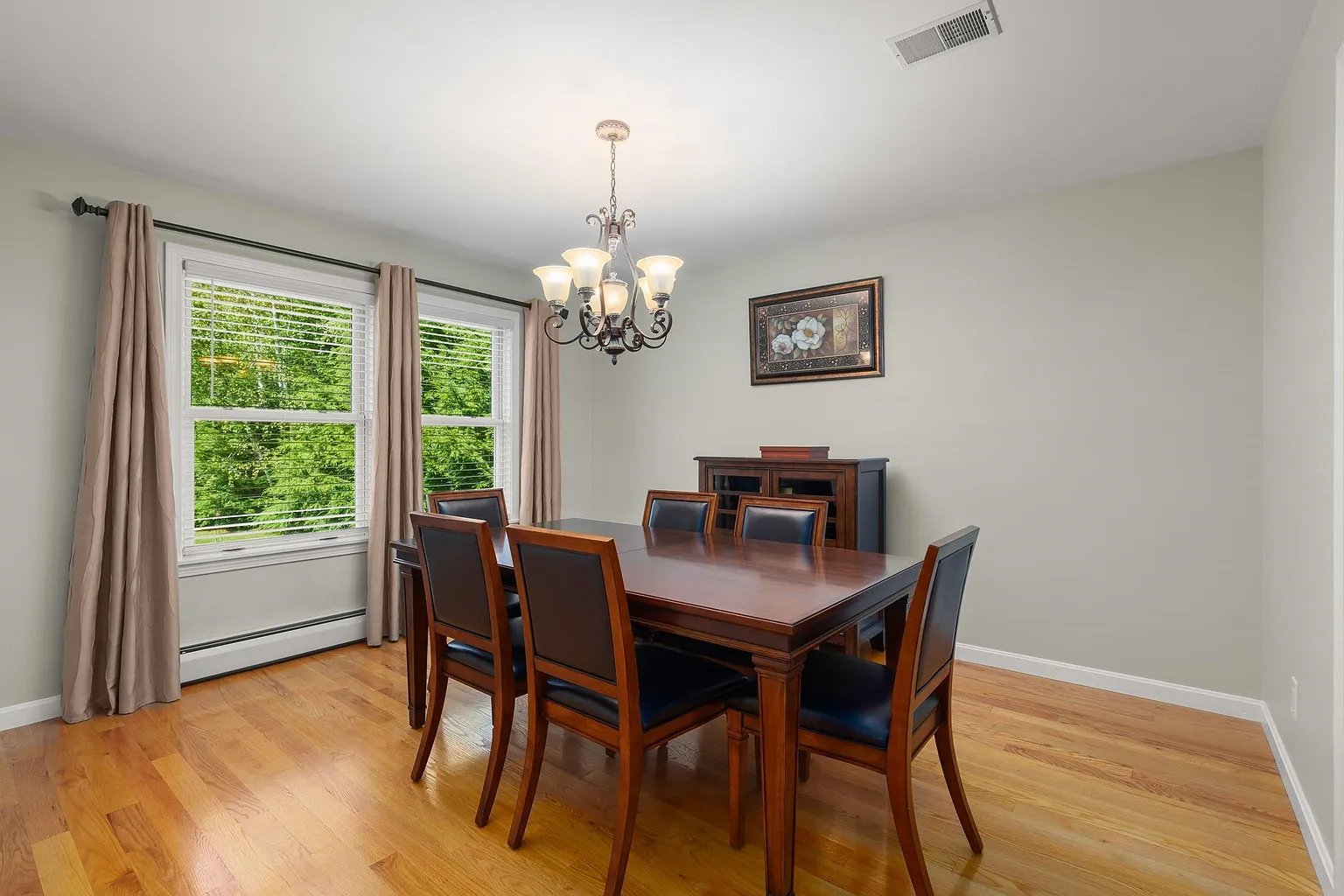 2 Brookside Ln