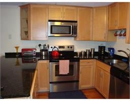 37 Kilby St