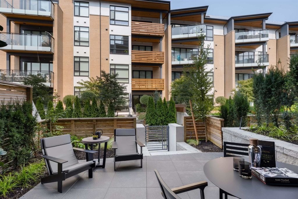 310 Salter St, #101