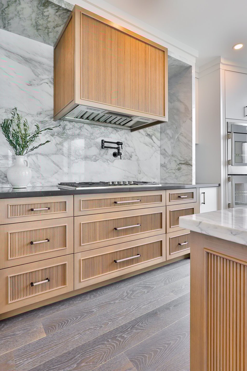 2060 Lakeshore Road #2101
