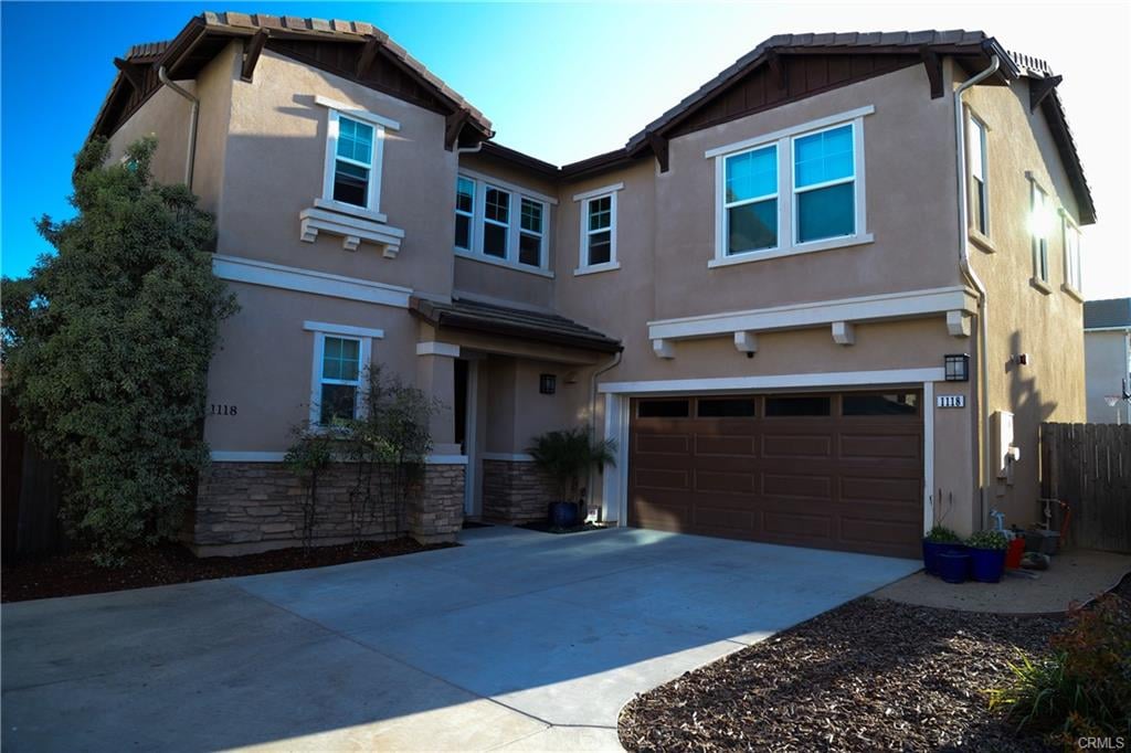 1118 Fox Field Ln