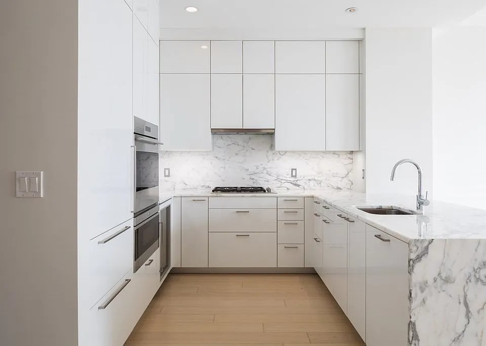 1 Franklin St Unit 3809