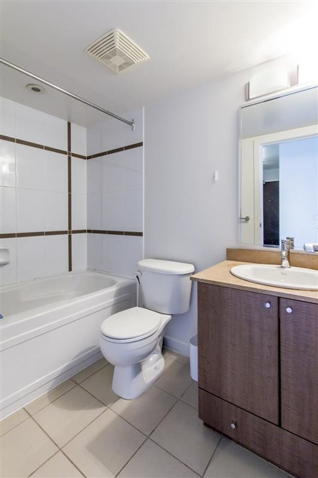 610 Granville St, #2309