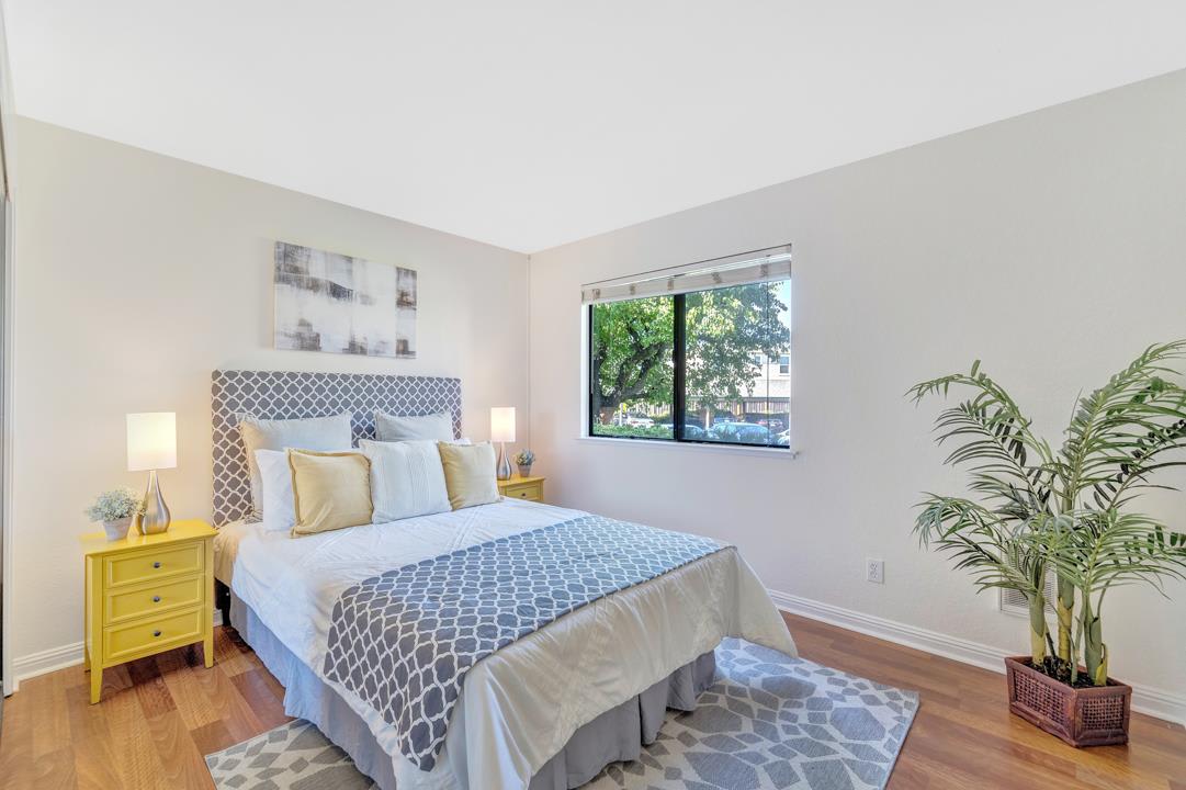 1467 Alma Loop
