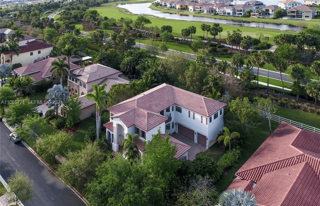 10261 Majestic Trail