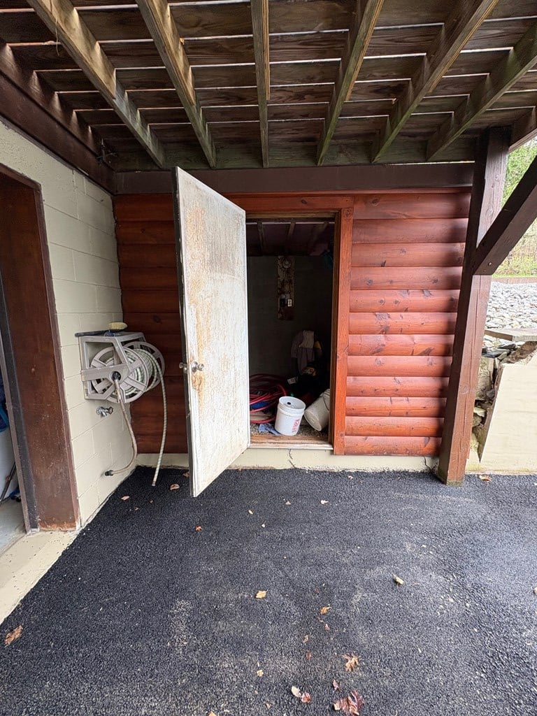 313 N. Brookland Road