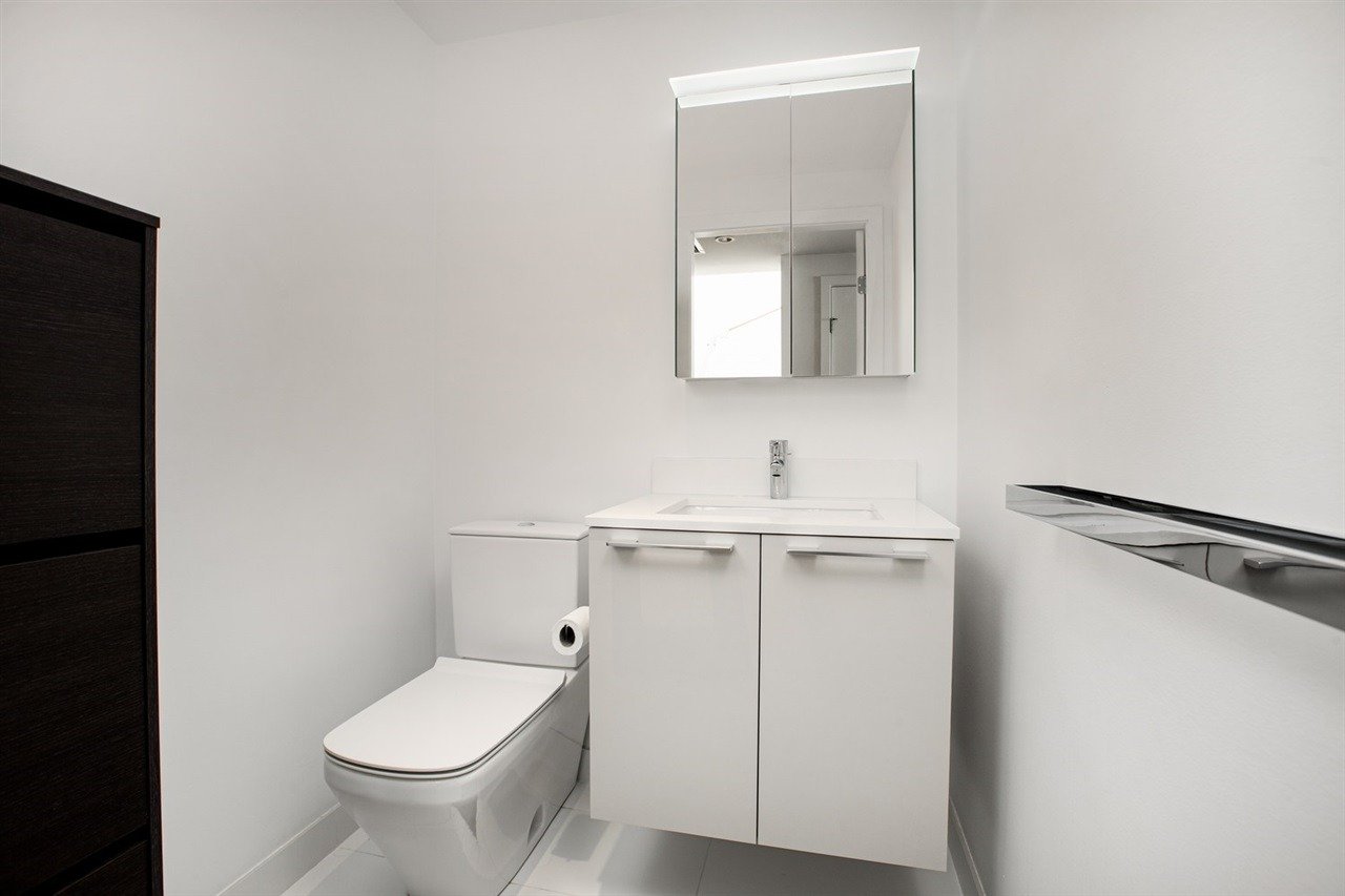 2220 Kingsway, #608